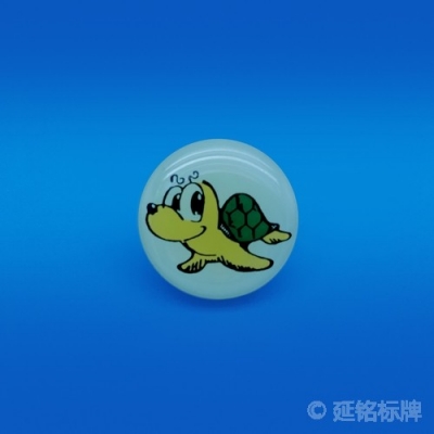 水晶滴胶标牌9